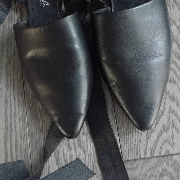 Beautiful genuine leather shoes by free people - Picture 5 of 12